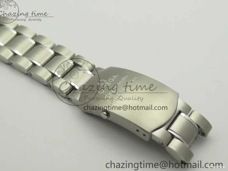 1225 ComfortFit Speedmaster SS “Speedy Tuesday” OMF Best Edition Black Dial on SS Bracelet Manual Winding Chrono Movement 7994